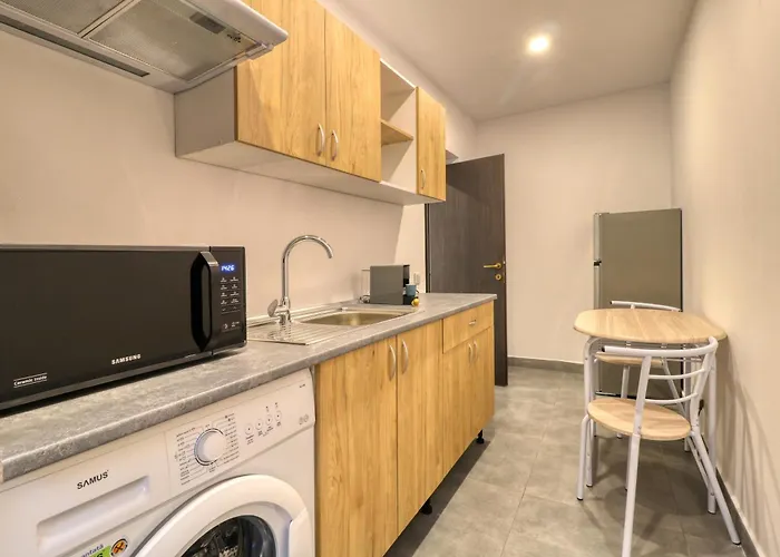 2 Hidden Gems - All U Need - By Uni88 Apartments